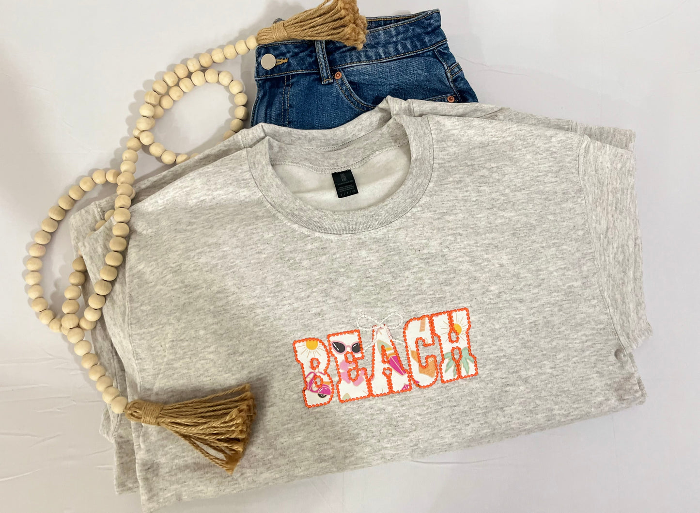 BEACH CREWNECK