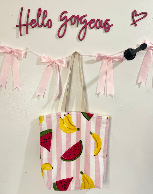 BEACH TOTE