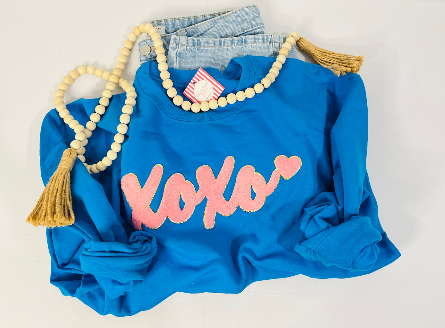 XOXO SWEATSHIRT